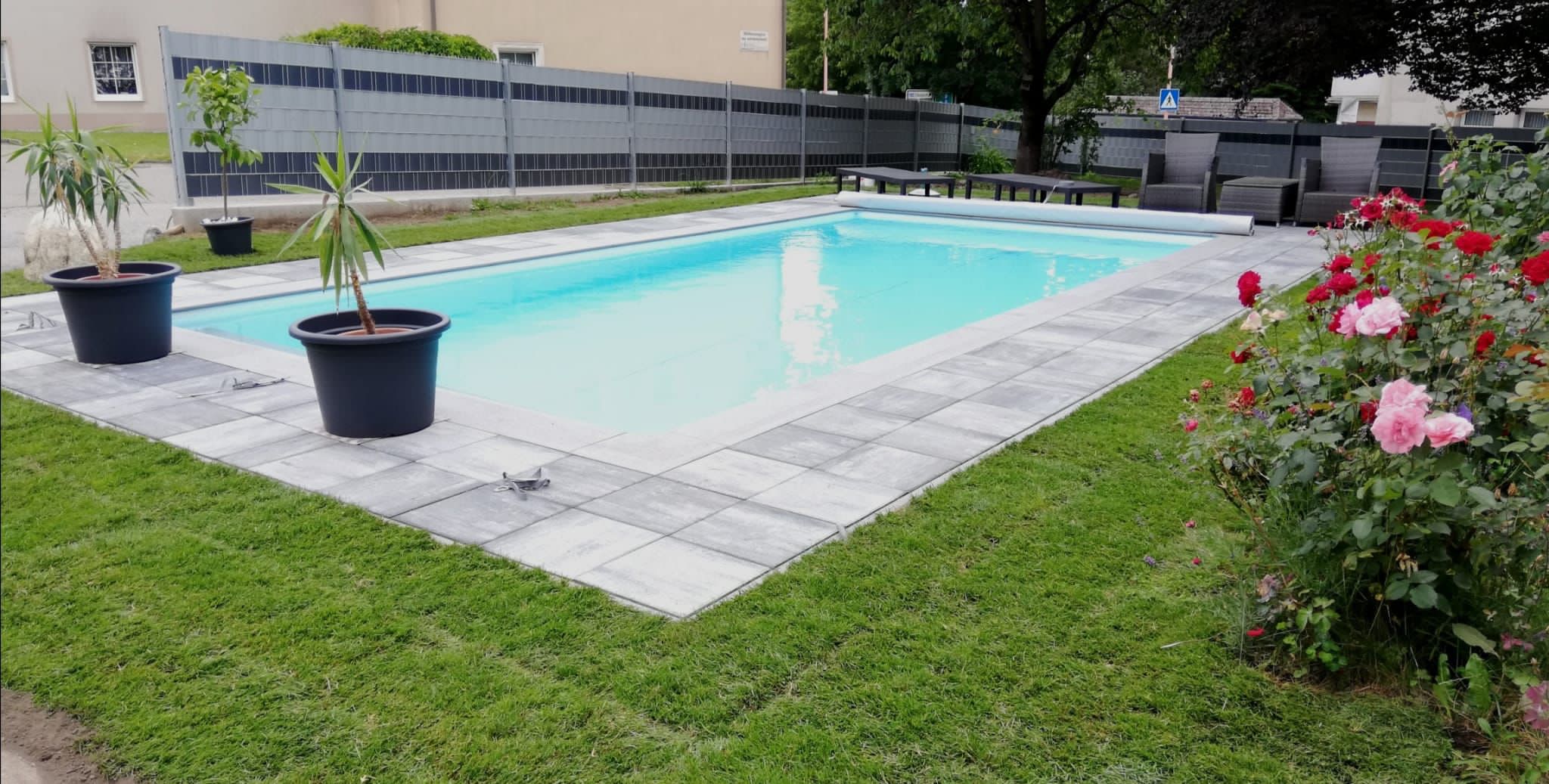 Poolbau